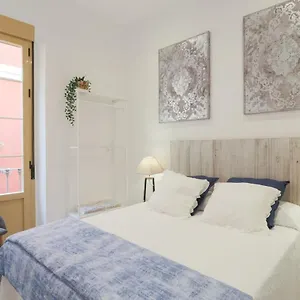 C93 - Trendy Two Bedrooms In Ollerias , Málaga España